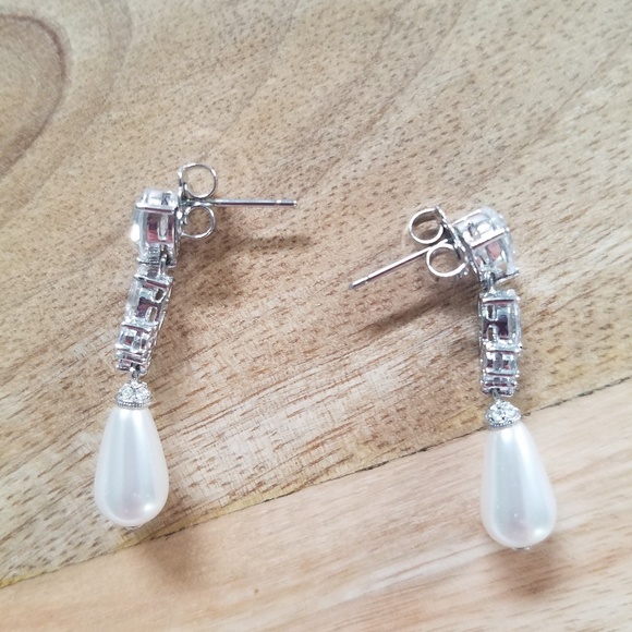Drop Pearl Earrings - Picture 3 of 3